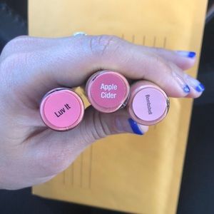 Sealed Apple Cider, bombshell and Luv it Lipsense